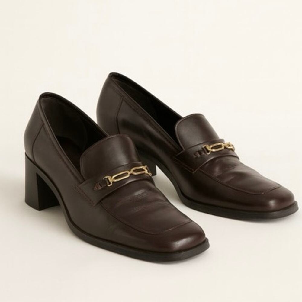 Y2K Nine West Brown Leather 90s Minimalist Leather Heeled Loafers Gold Detail 9